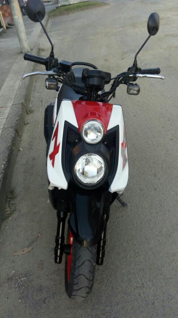 Hermosa Moto Yamaha Bwsx125