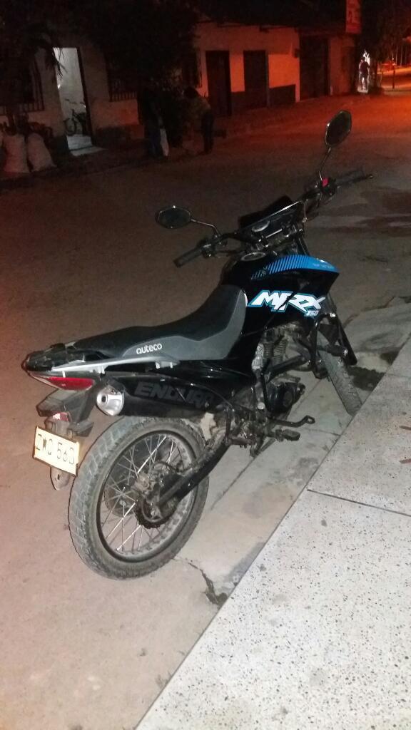 Vendo Moto 2016 Victori Mrx