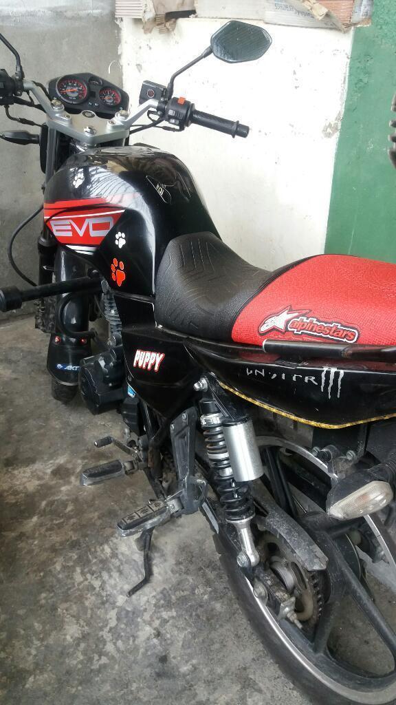 Vendo Moto Akt Evo Ne Mod 2013