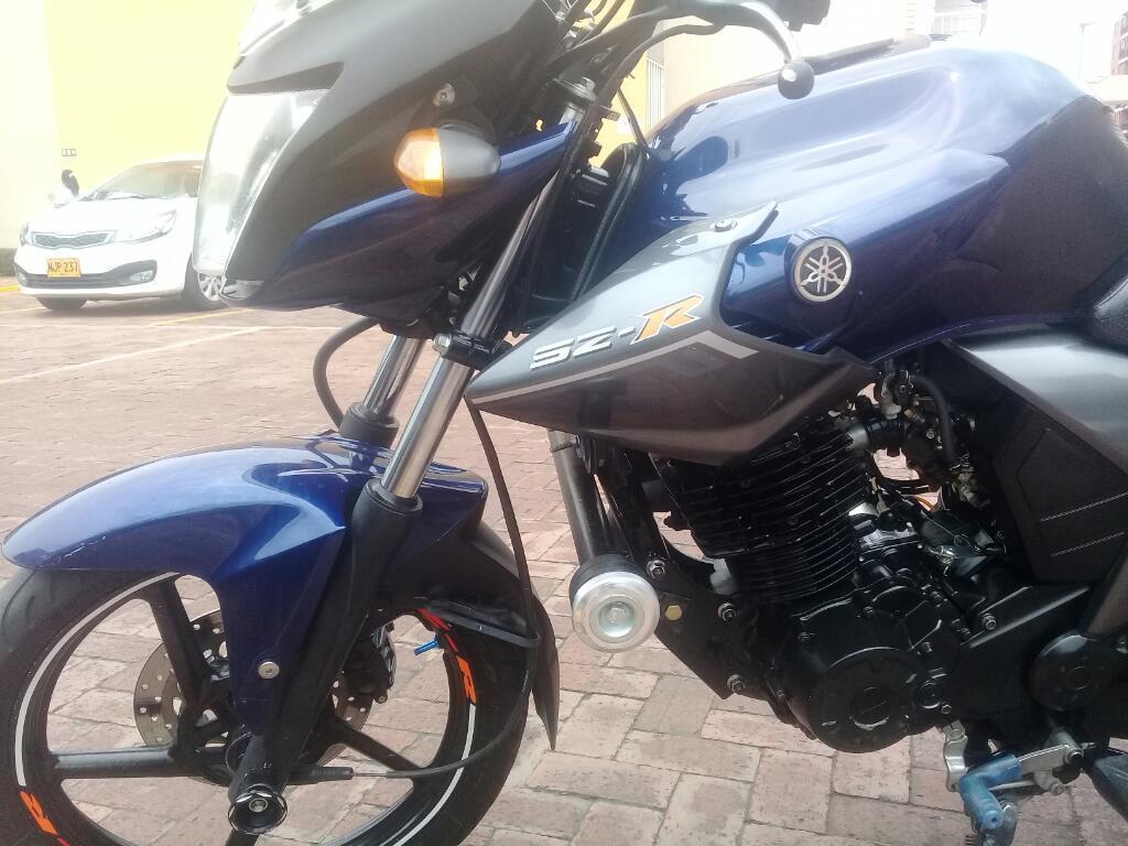 Vendo Barata Hermosa Yamaha Szr 150 2015