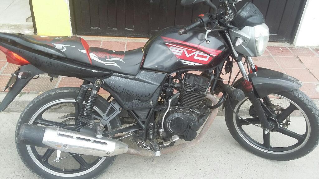 Moto Akt Evo