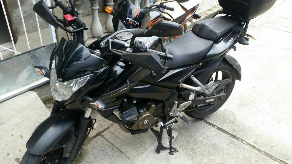 Pulsar 200ns Pro Negra