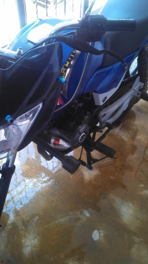 Vendo Moto Discover 100m 2015