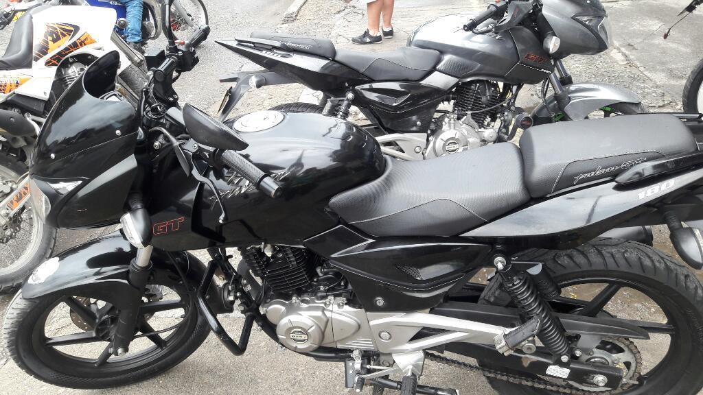 Pulsar 180 Medelo 2014