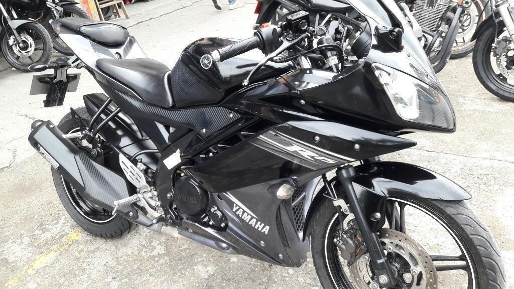 Yamaha R15 Modelo 2013