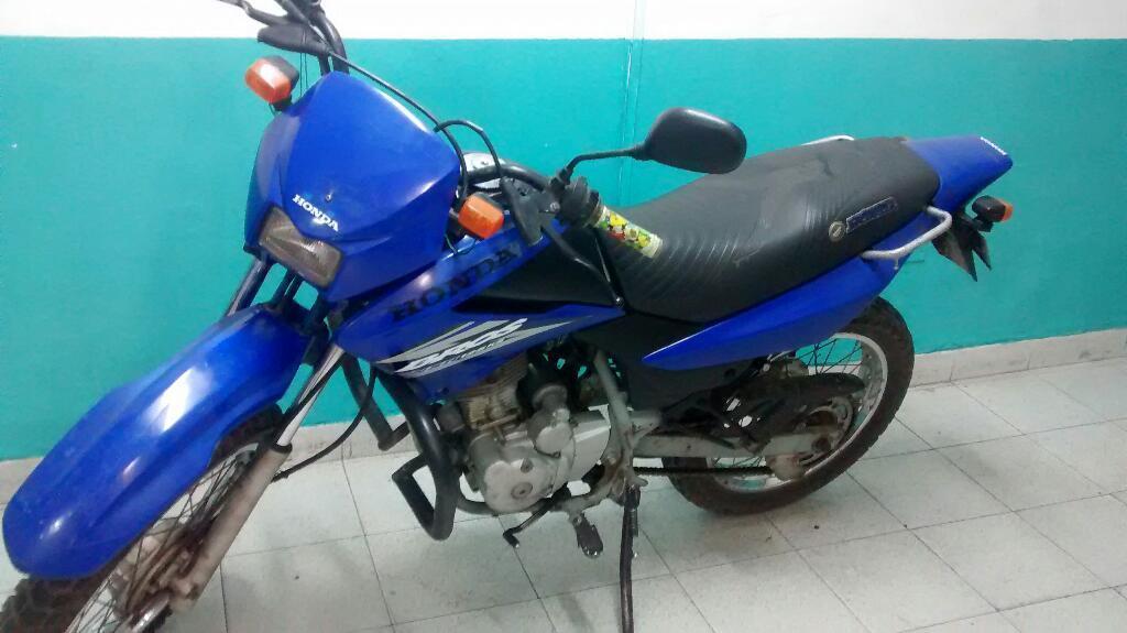 Hermosa Honda Bross 125 Modelo 2010 Full