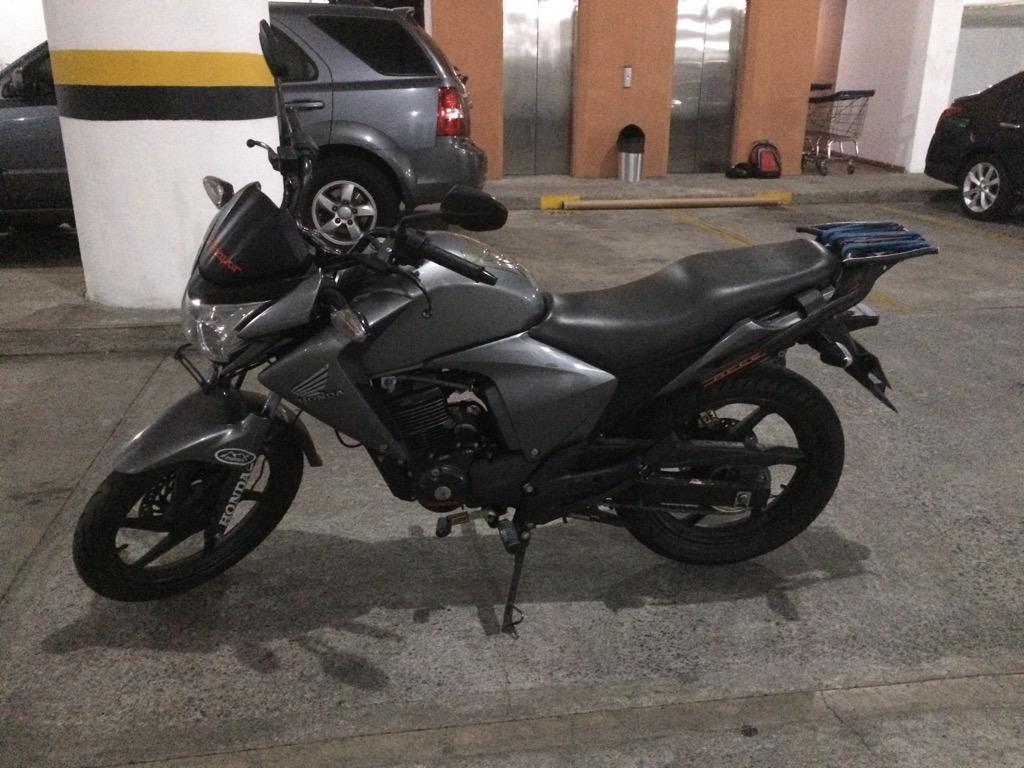 Honda Invicta Cb150 Modelo 2012