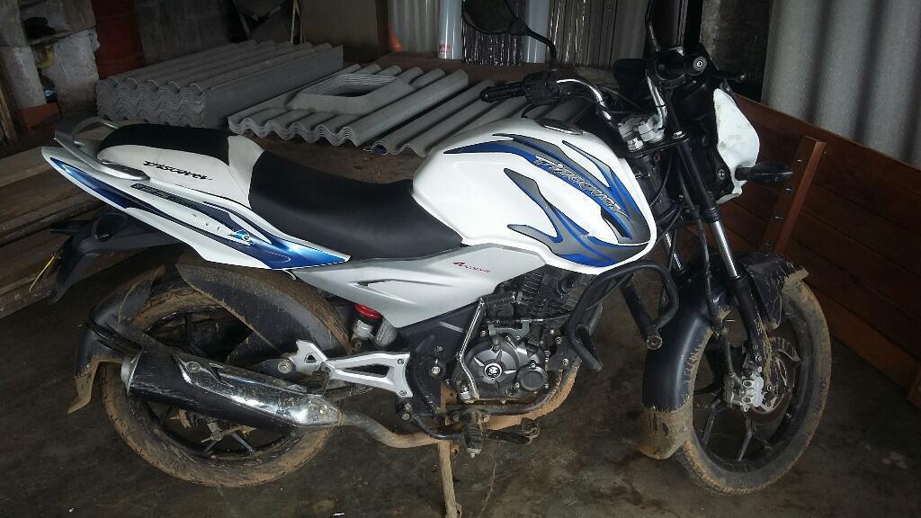 Vendo Discover Inyeresado 3153777816