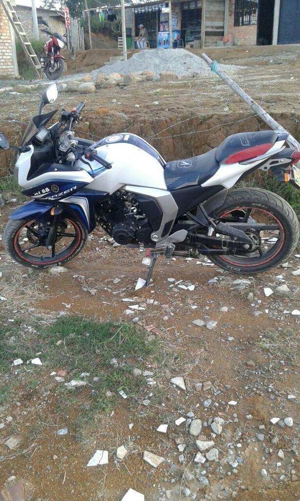 Vendo Moto Fazer 2016