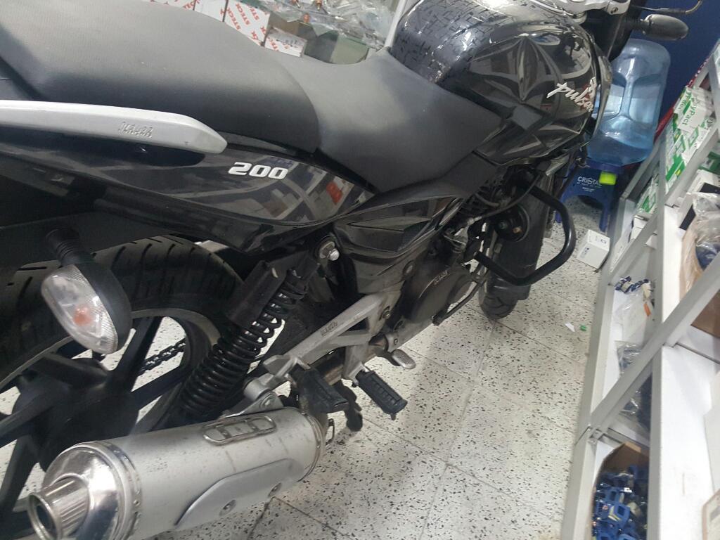 Hermosa Pulsar 200