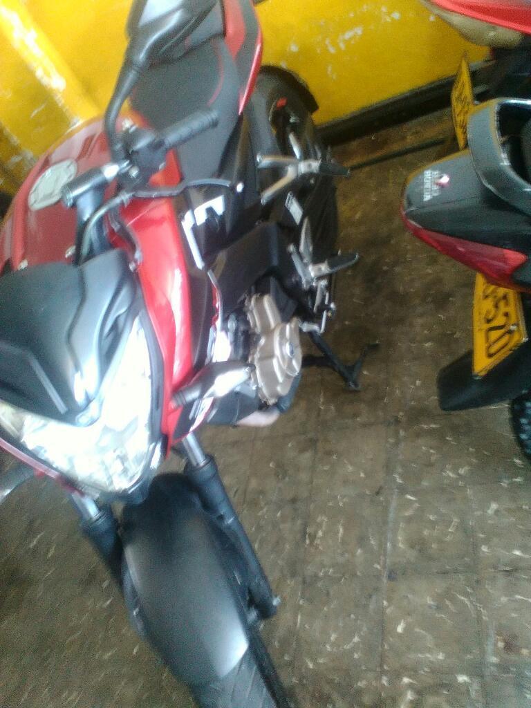 Vendo Permuto Bajaj Pulsar 200 Ns 2014