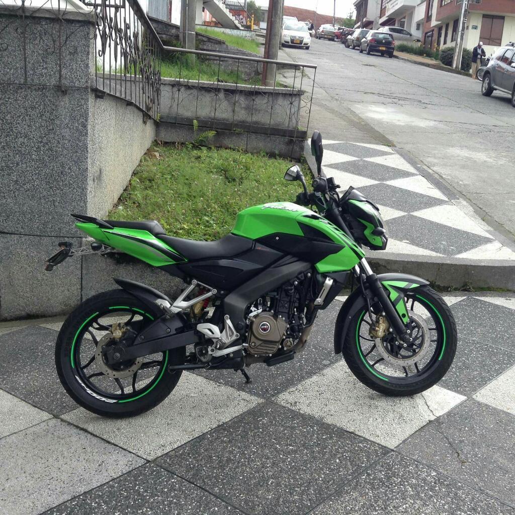 Pulsar Ns 200 2015