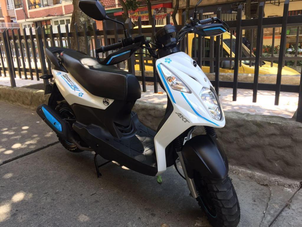 MOTO AKT DINAMIC R 125CC MODELO 2015