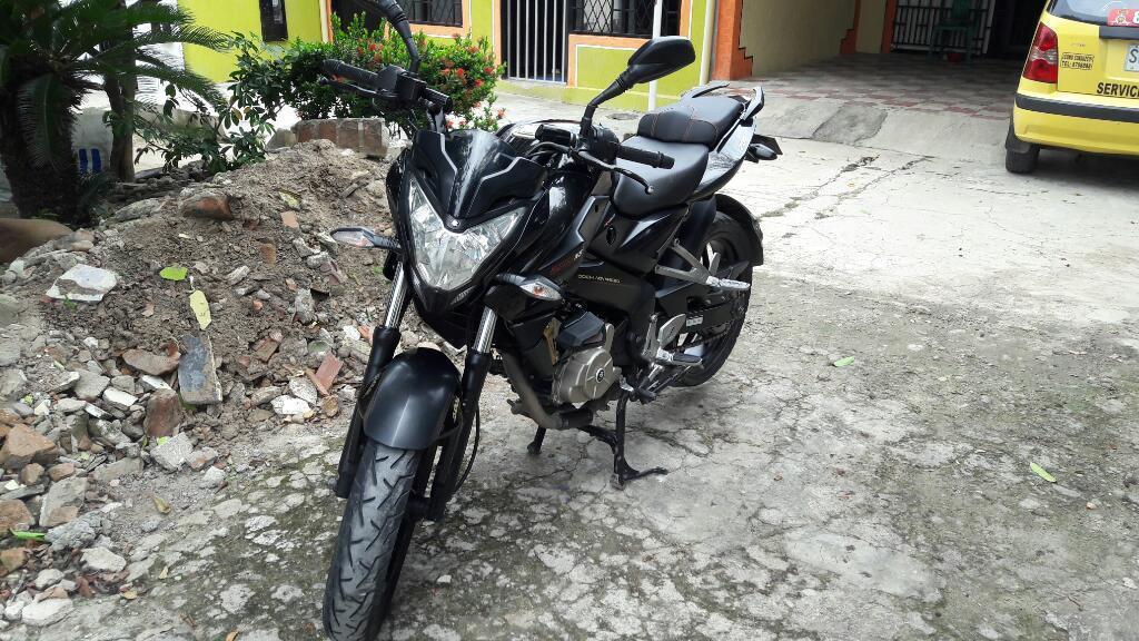 Moto Pulsar Ns 200