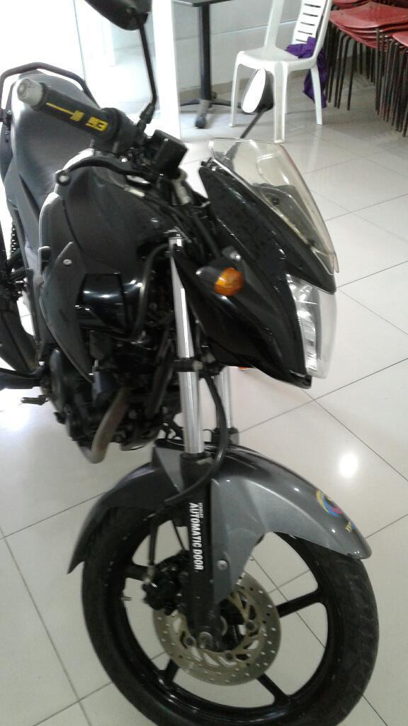 Vendo Moto Yamaha Sz16r 2015 153