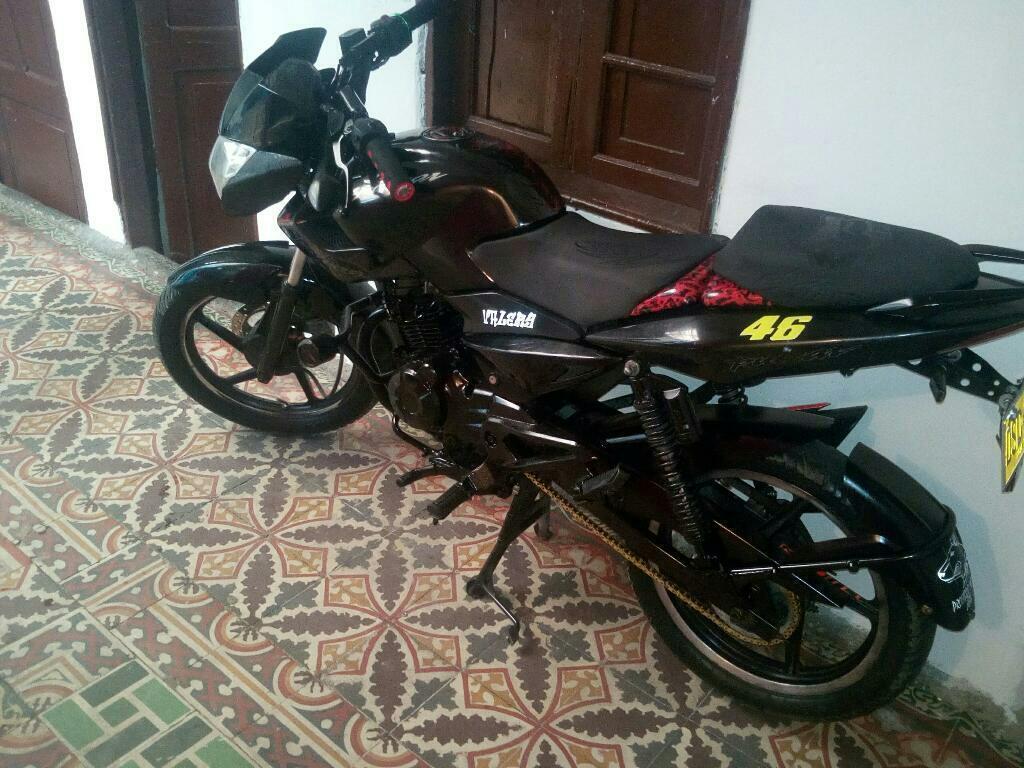 Pulsar 135 2012