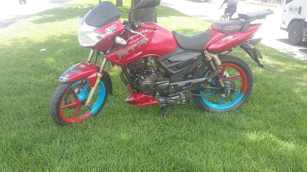 Vendo Moto en Excelente Estado