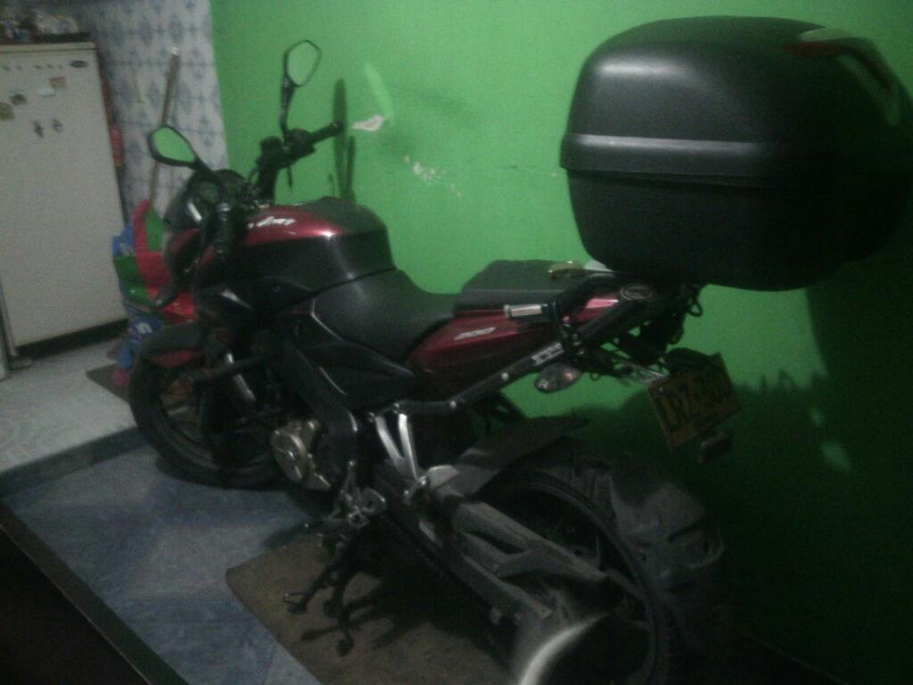 Vendo Moto Pulsar Sn 200 Modelo 2015 Var