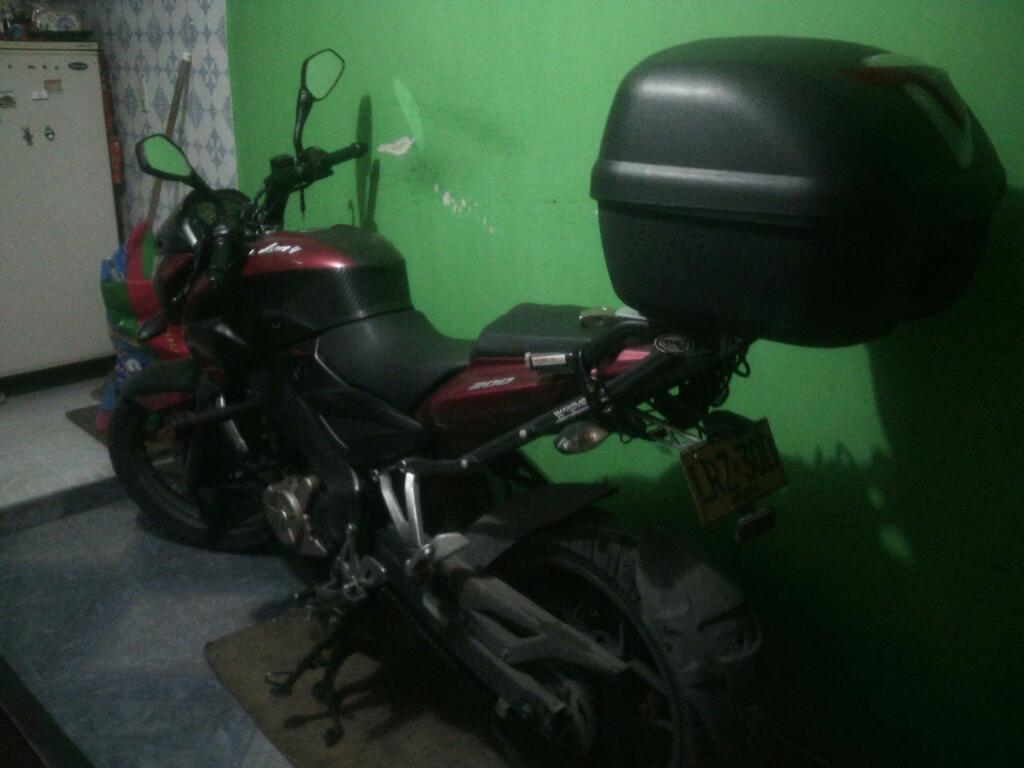 Vendo Moto Pulsar Sn 200 Modelo 2015 Var