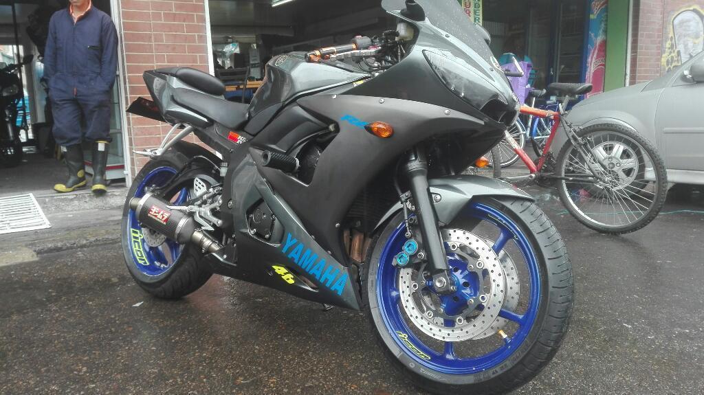 Yamaha R6s