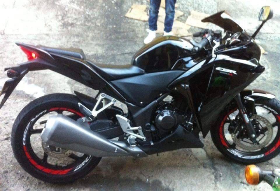 Se Vende o se Permuta Honda CBR250R Todo al Dia