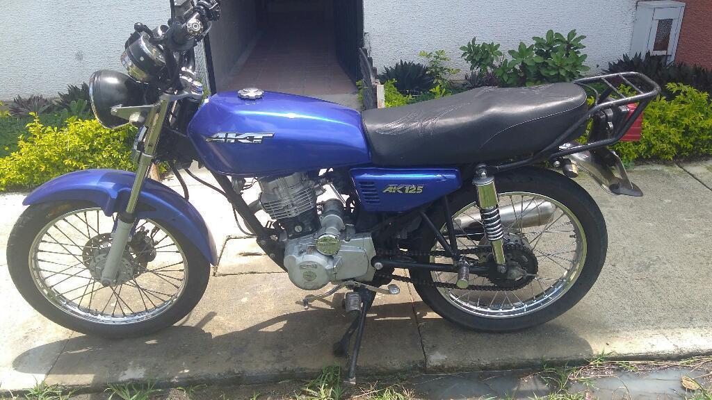 Moto Barata