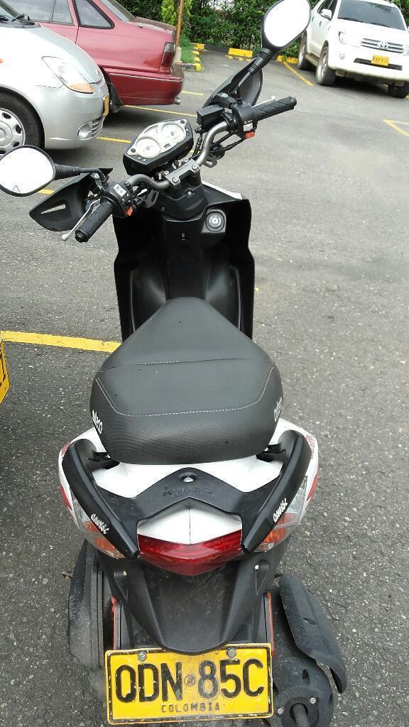 Agility Rs Naked 2012