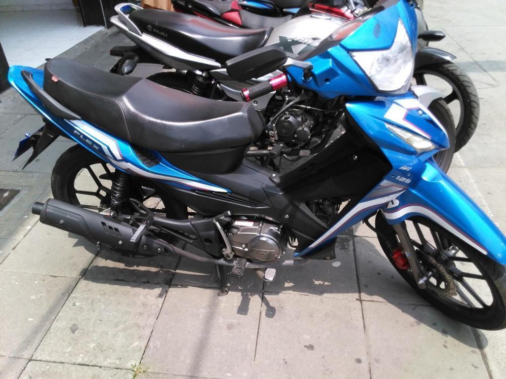 akt flex 125 modelo 2015 soat y tecno al diA