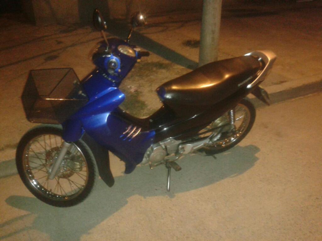 Moto Suzuki Best
