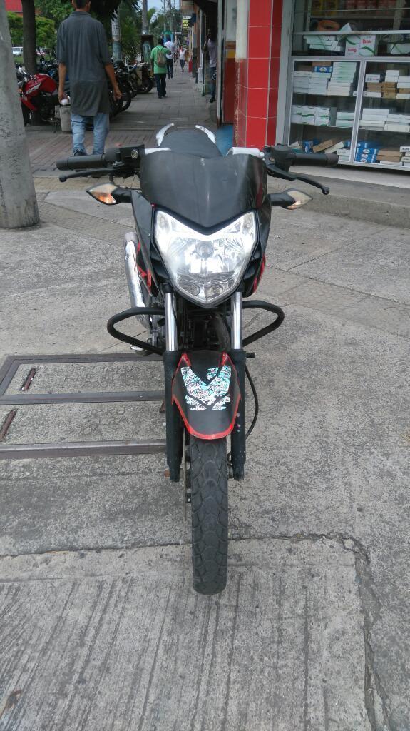 Pulsar 135 2011