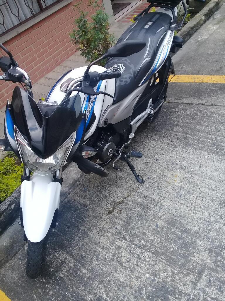 Vendo Moto Discovery 2014