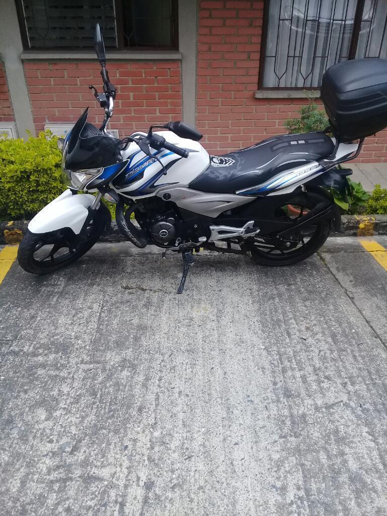 Vendo Moto Discovery 2014