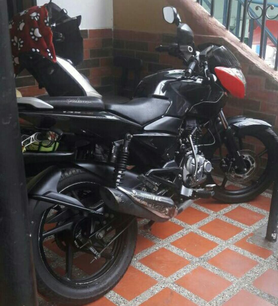 Pulsar 135 2011