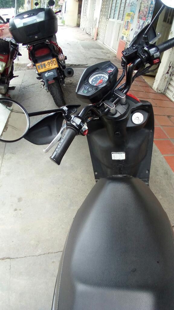 Moto Yamaha Bws 2015