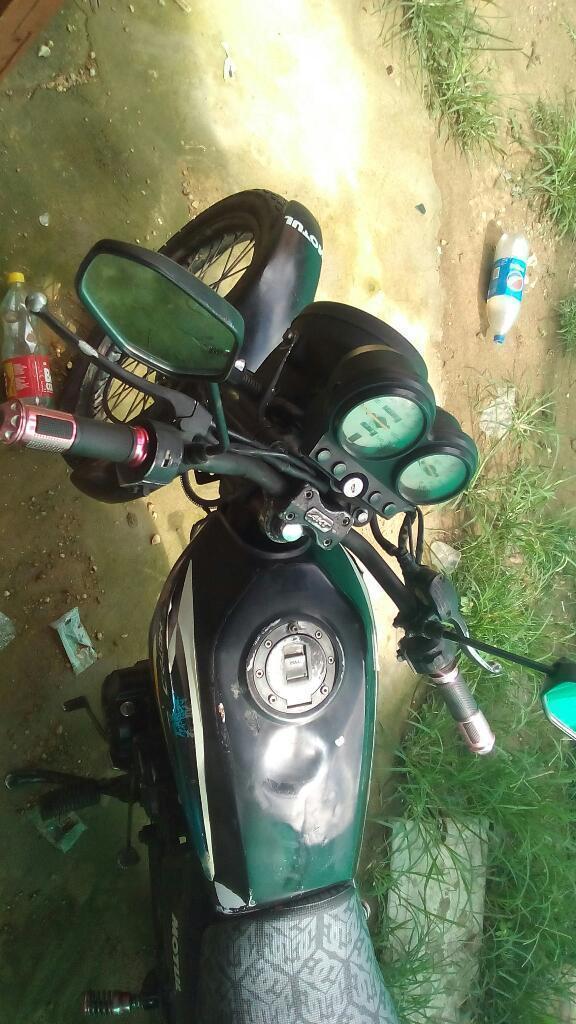 Vendo Moto Acated Espor 125 2008 en Buen