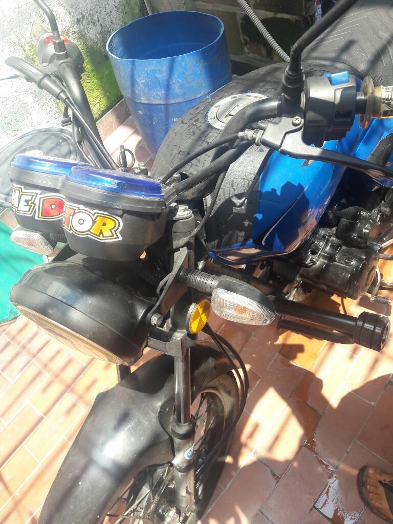 Vendo Akt Nkd 2012 Full Motor Barata