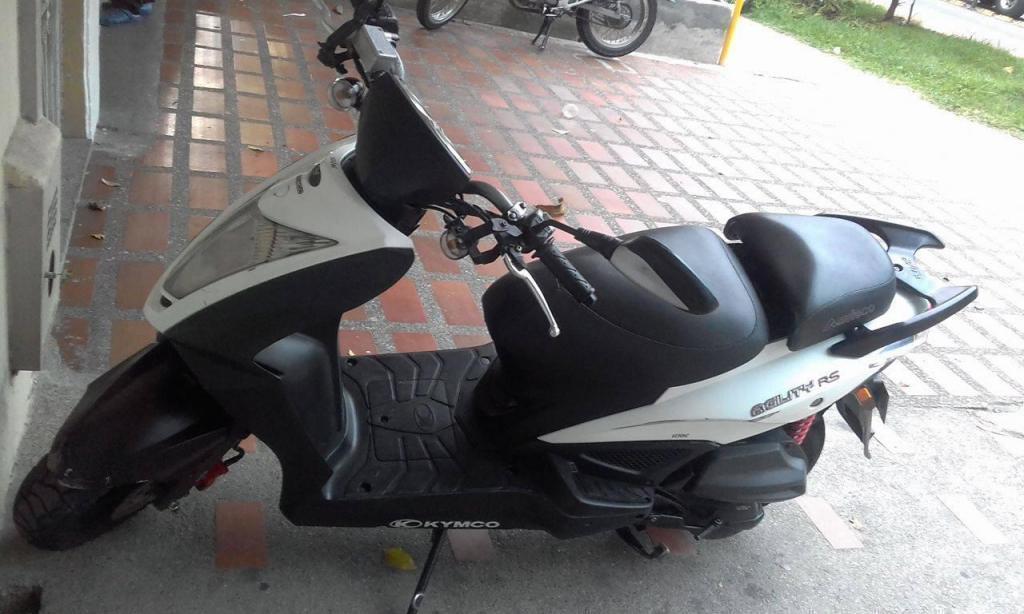 Kymco Agility Rs Naked 2012 Al dia Traspasos