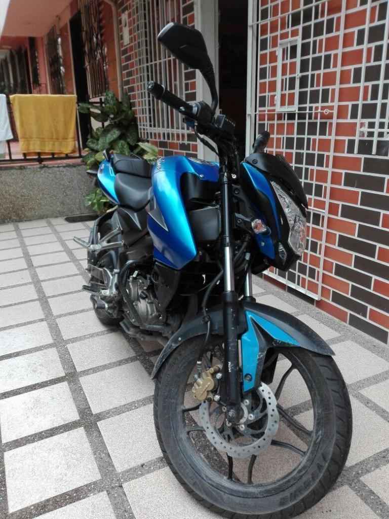 moto pulsar Ns 150