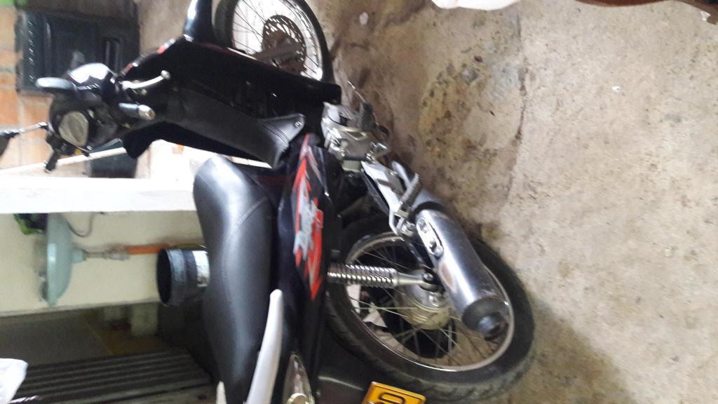 vendo moto best 125 modelo 2013 matriculada en samaniego