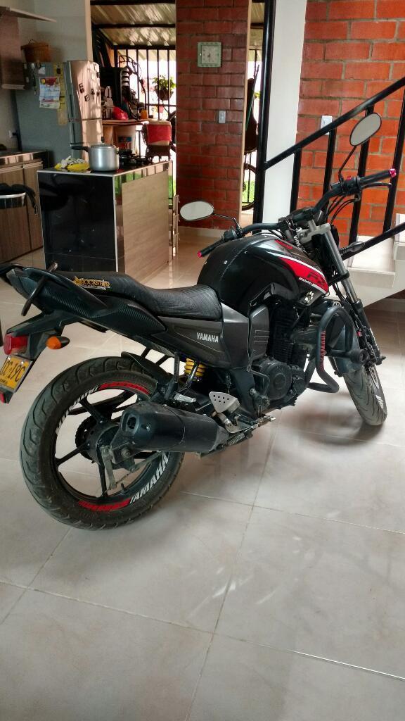 Vendo Fz16 Modelo 2015