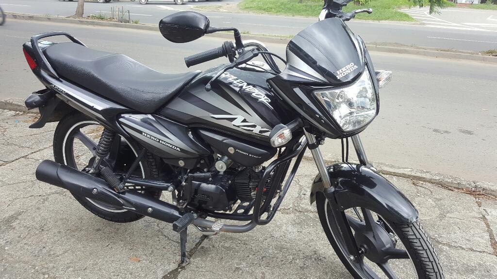 Se Vende Hermosa Honda Splendor Nxg 2014