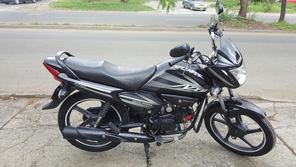 Se Vende Hermosa Honda Splendor Nxg 2014