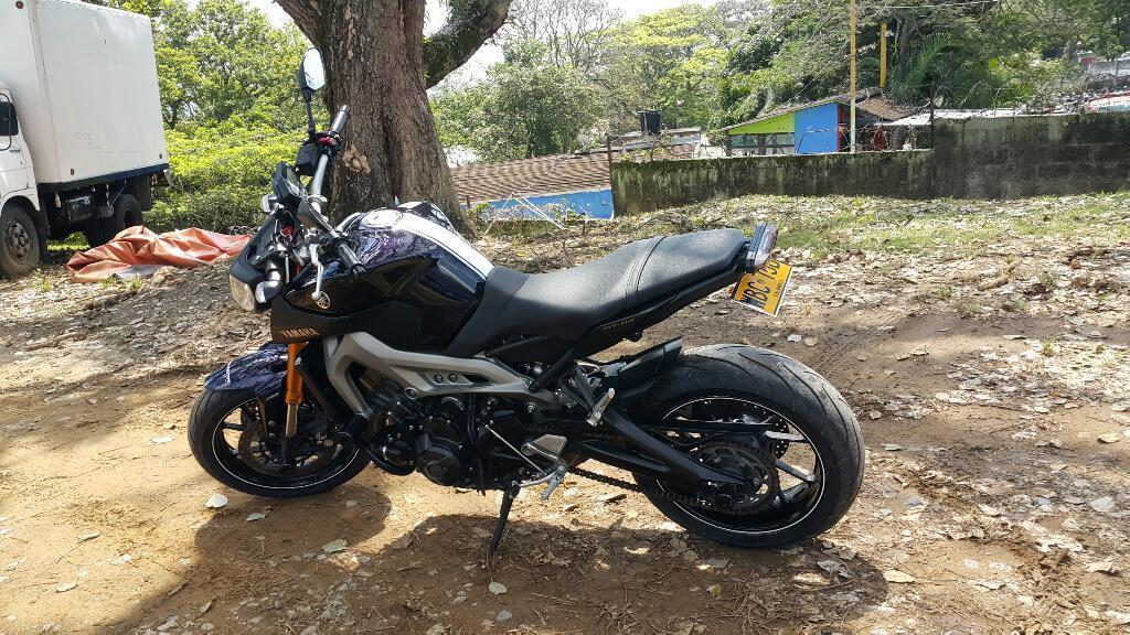 Vendo Yamaha Mt09