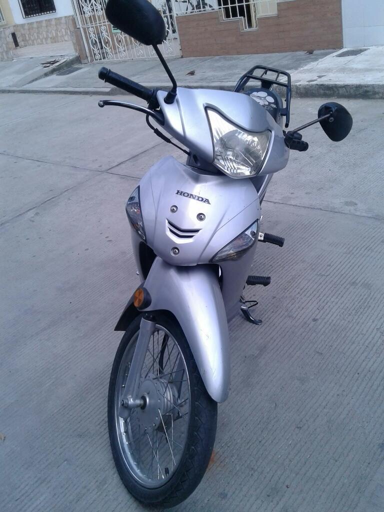 Vendo Moto en Exelente Estado