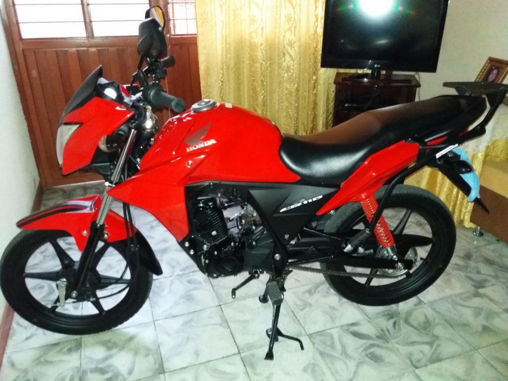 vendo o cambio honda cb110 modelo 2017,al dia