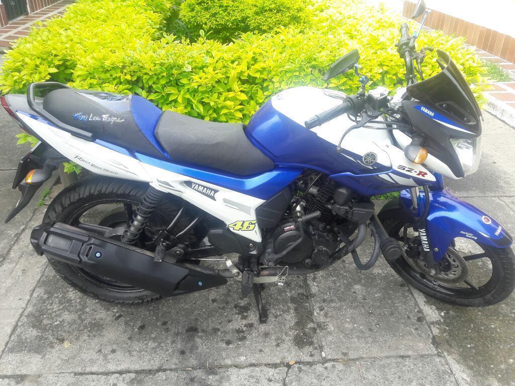 Vendo Yamaha Szr 150 Modelo 2015 Papeles hasta Nov de Pradera Valle