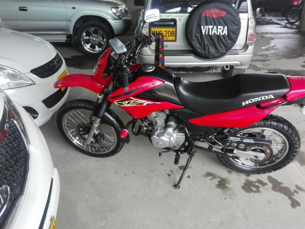 Vendo Moto Xr125 en Un Buen Estado 6 Myn