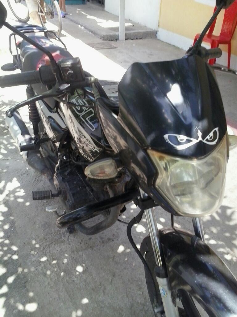 Vendo Moto en Buen Estado