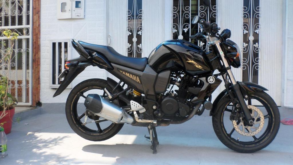 Yamaha fz 16, modelo 2015