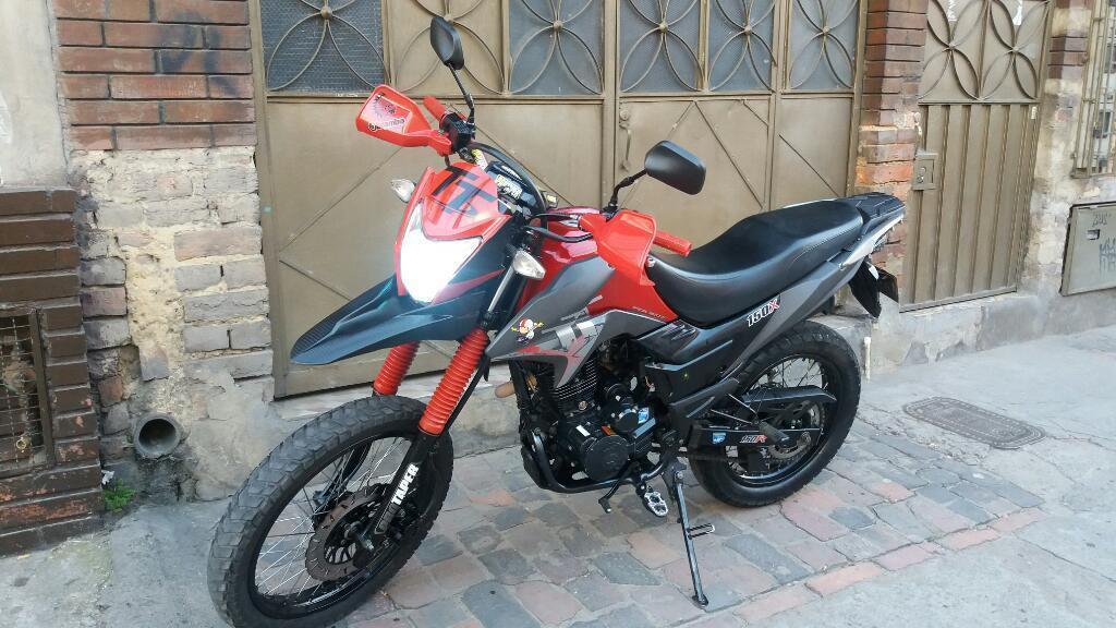 Akt Ttr 150 Modelo 2015 Muy Buena